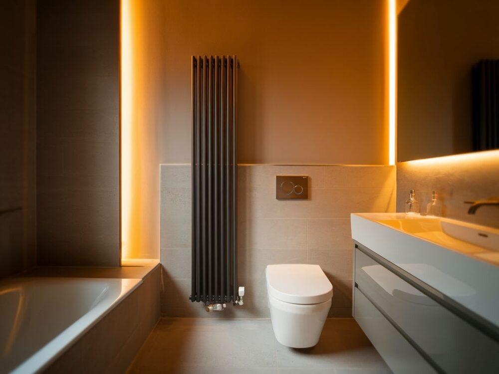 Optymalna moc grzejnika w stylowej łazience